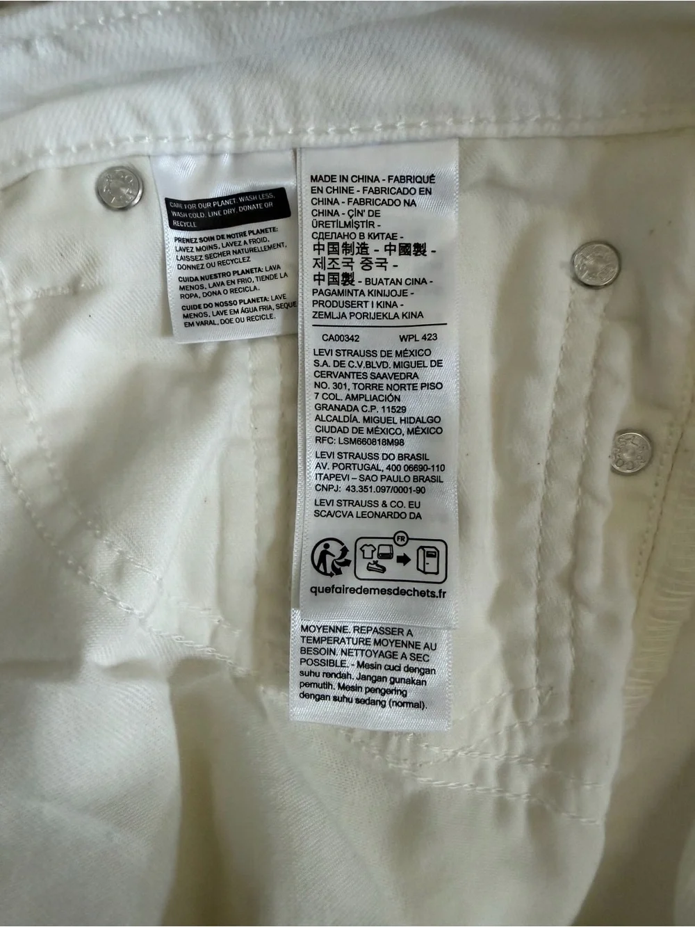 Levi's Men's 511 Slim Fit Straight Leg Jeans, White, 30x30
